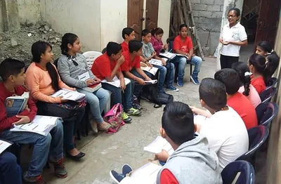 PEDAGOGIA DE LA CATEQUESIS SEGÚN EDADES